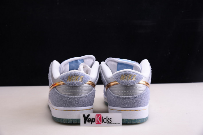 (sean cliver)x nike sb dunk low dc9936-100