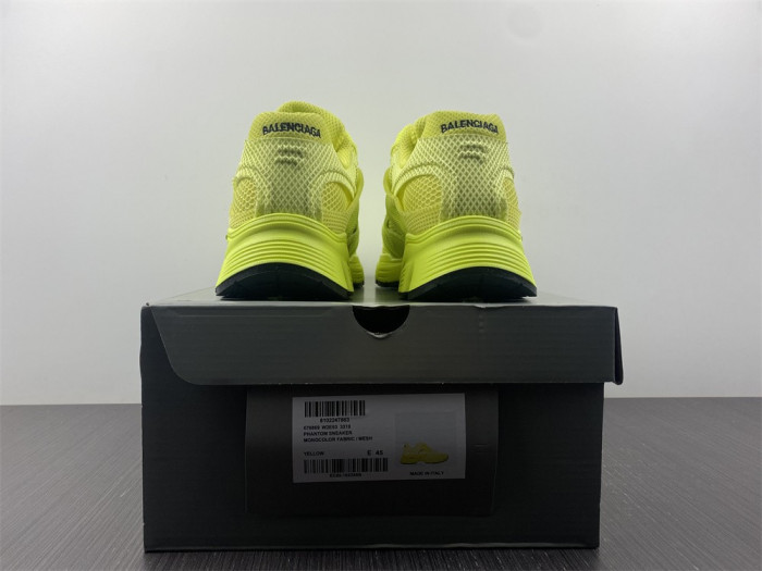 Ba*len*cia*ga phantom yellow w2e93 3310