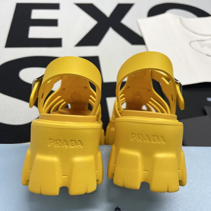 pra*a sandals p060